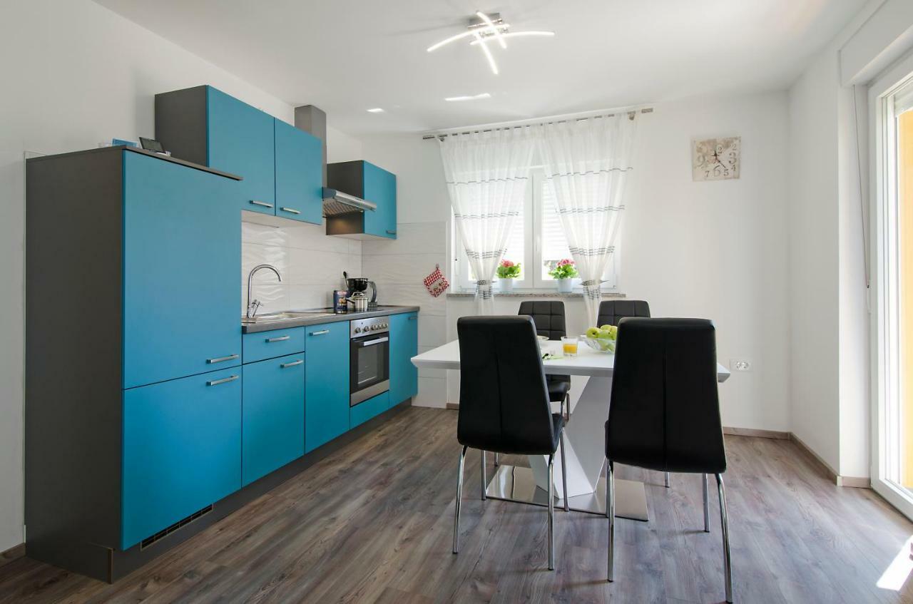Apartment Pula R&D מראה חיצוני תמונה